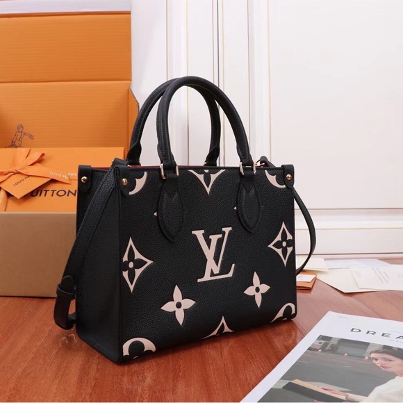 Louis Vuitton. Handbags - Louis Vuitton Travel Bags Shoulder Bags